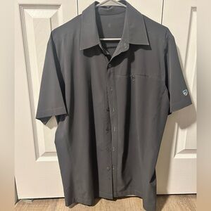 Men’s Kuhl button down